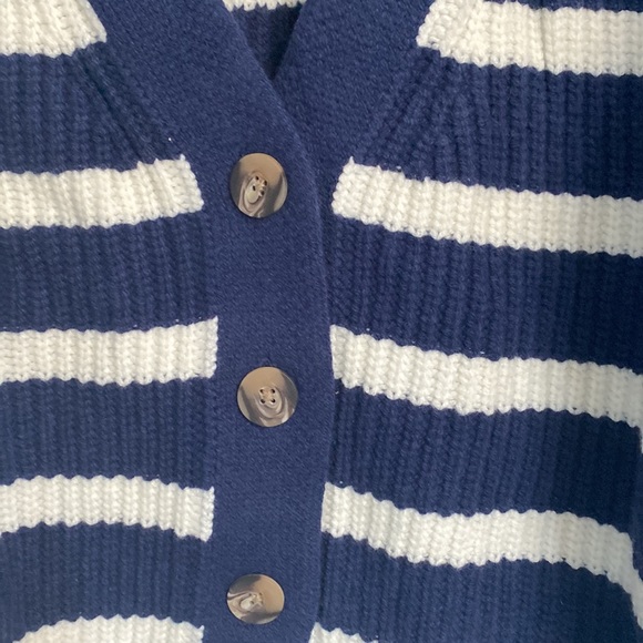 Navy & white striped cropped Old Navy cardigan nwt - Picture 2 of 3